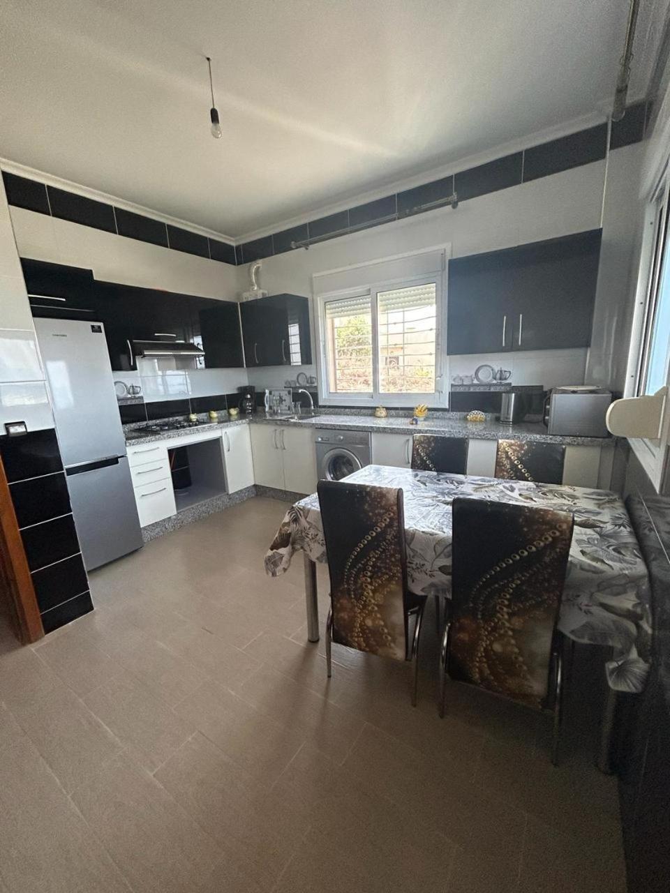 Appartement A Houma, Proche Port Tanger Med Dalia Eksteriør billede