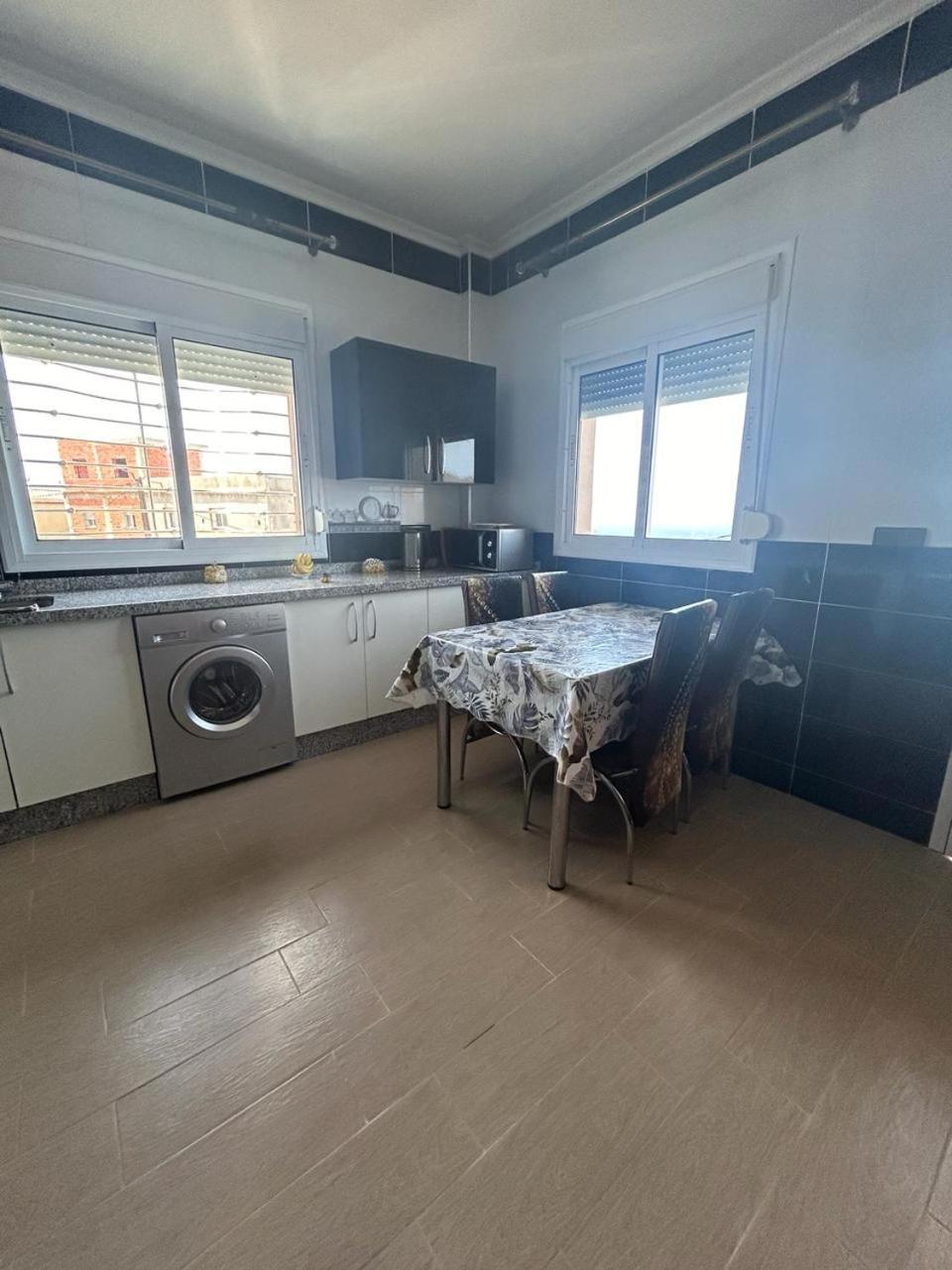 Appartement A Houma, Proche Port Tanger Med Dalia Eksteriør billede